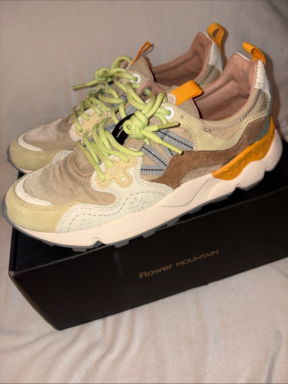 NWT Flower Mountain Yamano 3 Sneaker in Beige / Yellow - Picture 13 of 16